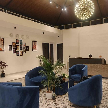 Super Townhouse Shivamogga Formerly Karthik Bhavan Eksteriør billede