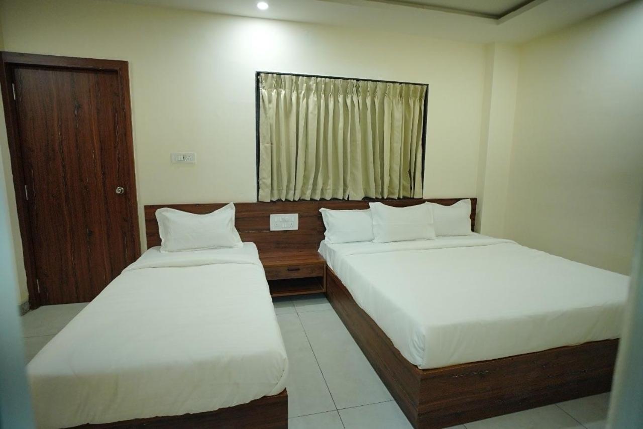 Super Townhouse Shivamogga Formerly Karthik Bhavan Eksteriør billede