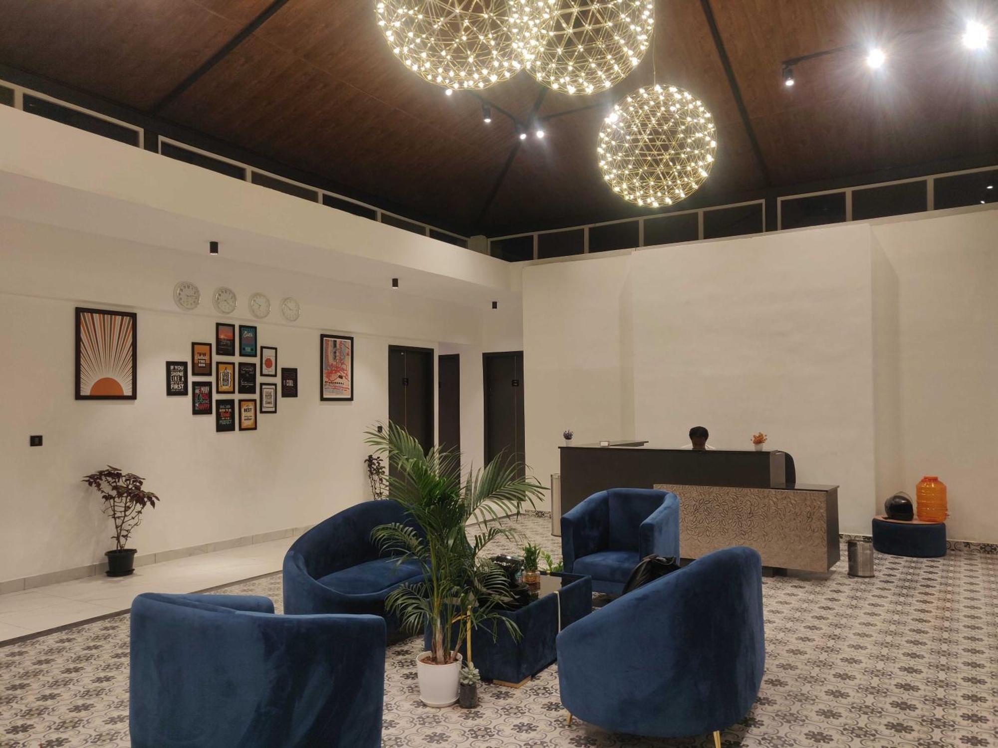Super Townhouse Shivamogga Formerly Karthik Bhavan Eksteriør billede